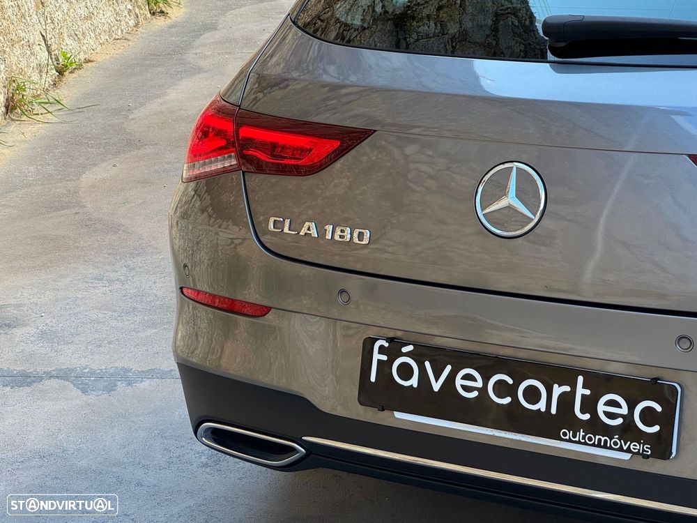 Mercedes-Benz CLA 180 7G-DCT Progressive - 12
