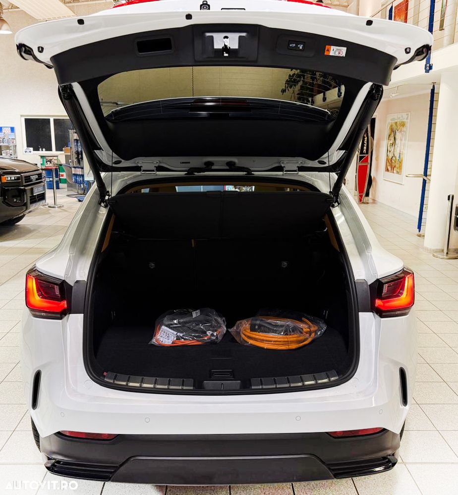 Lexus Seria NX 450h+ E-FOUR F SPORT - 7
