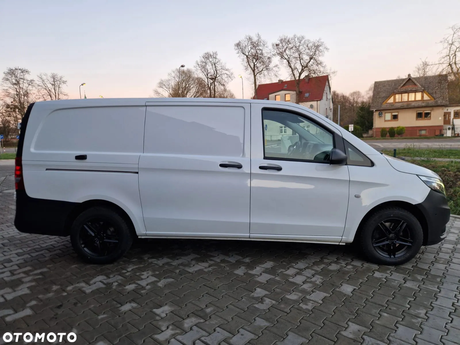 Mercedes-Benz Vito - 11