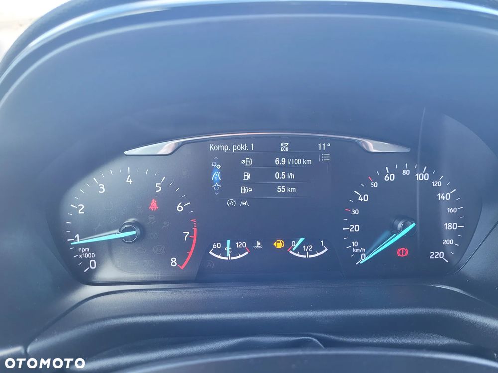 Ford Fiesta 1.1 S&S TITANIUM - 28