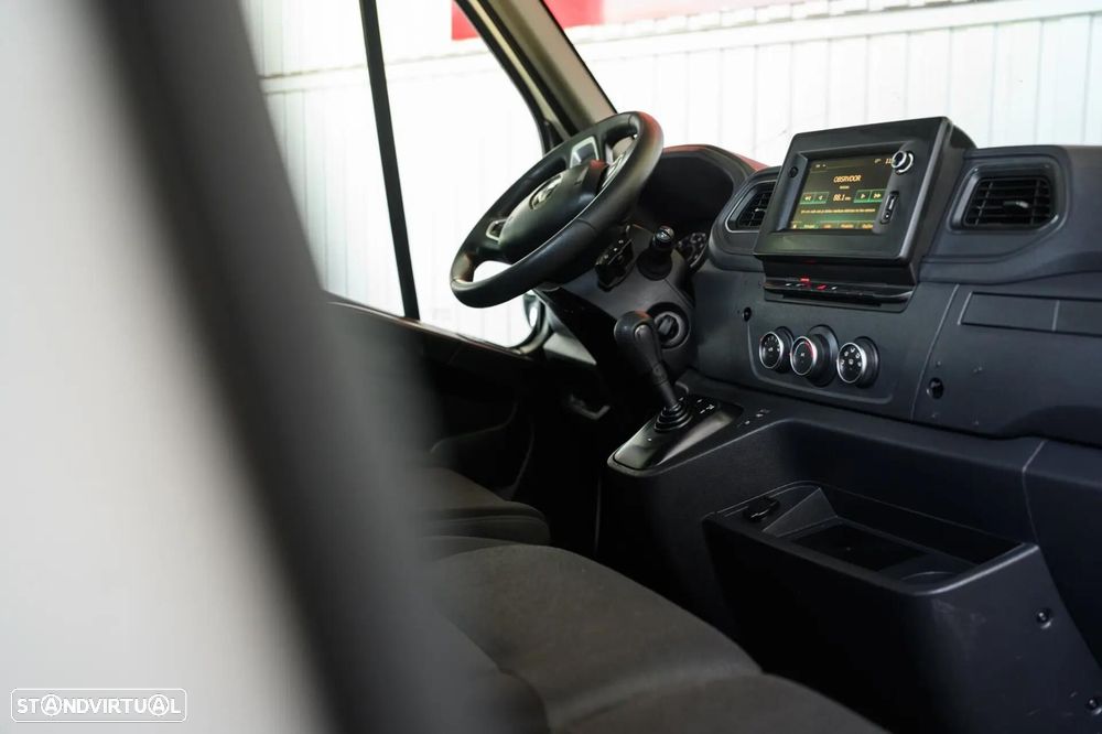 Renault Master L4 2.3 dCi Single Cab 3.5T - 28