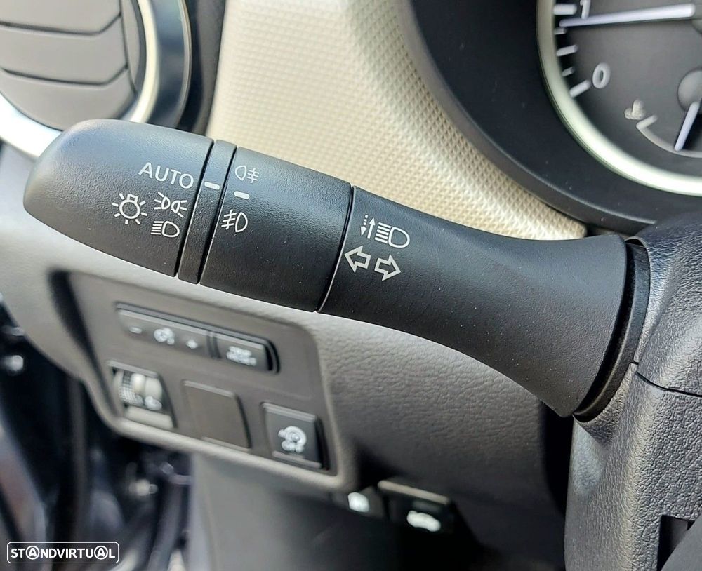 Nissan Micra 1.0 IG-T N-Connecta - 35