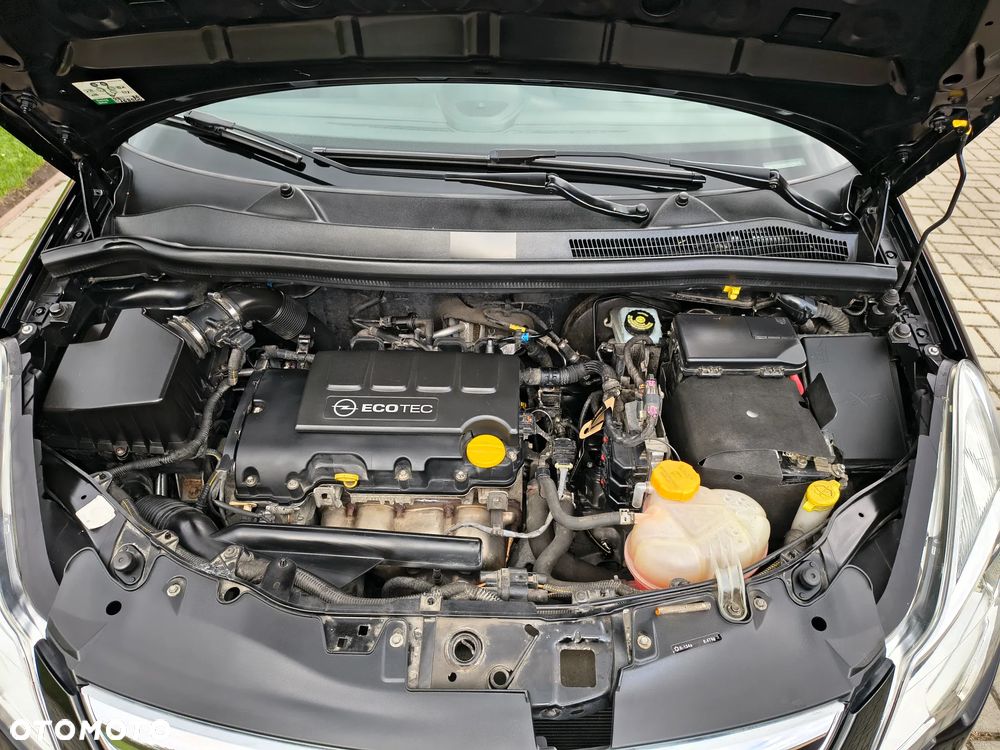 Opel Corsa 1.2 16V Cosmo - 36