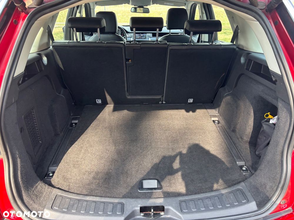 Land Rover Discovery Sport 2.0 TD4 SE - 14