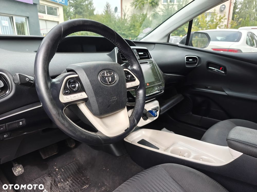 Toyota Prius - 8