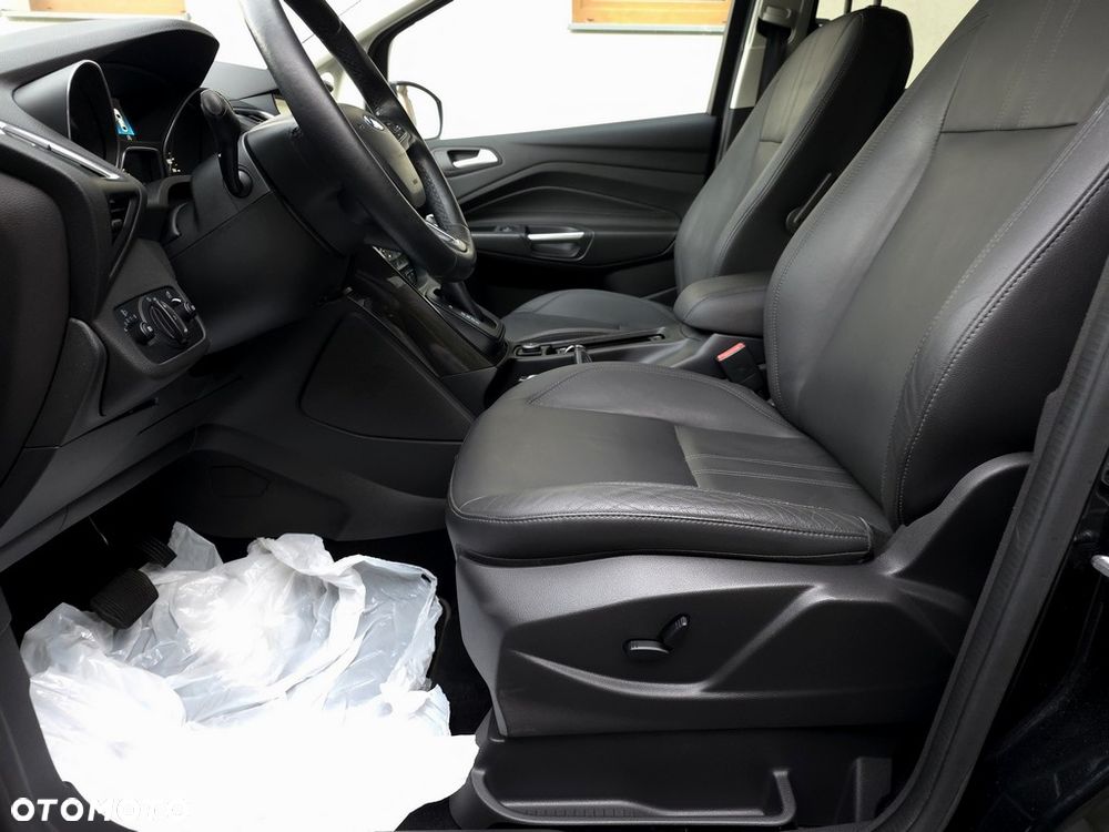 Ford Grand C-MAX - 14