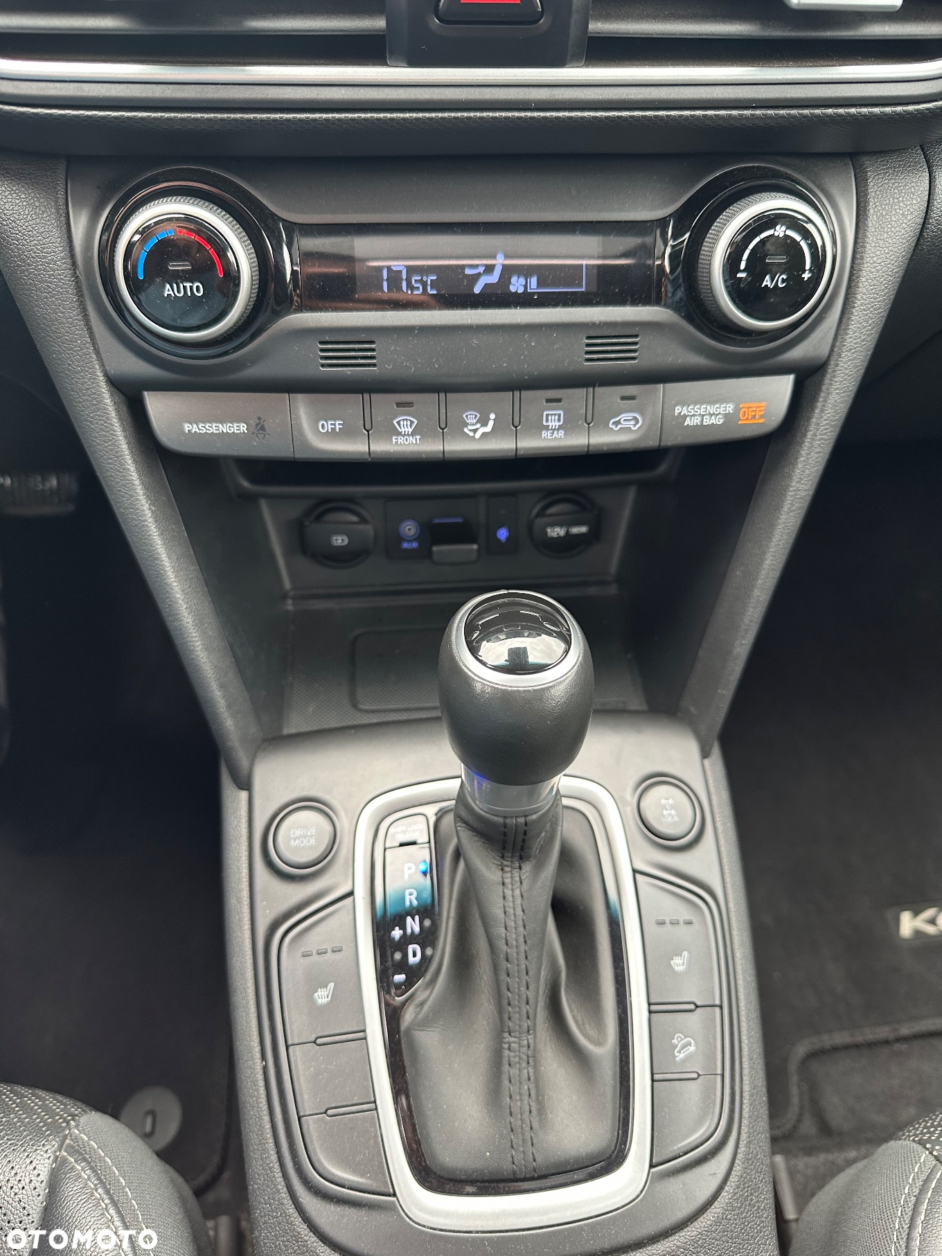 Hyundai Kona 1.6 T-GDI DCT 4WD Premium - 9