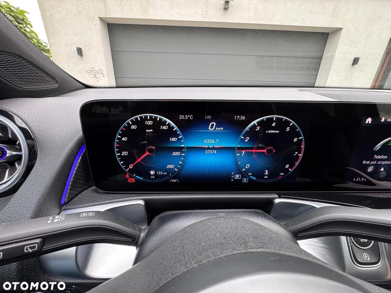 Mercedes-Benz GLB 250 4-Matic AMG Line 8G-DCT - 16