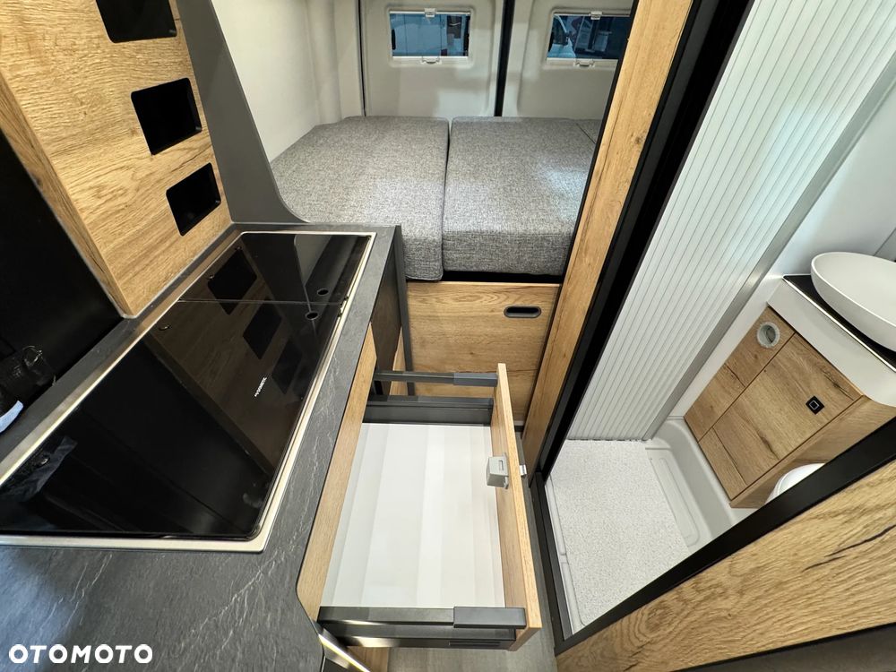 Mercedes-Benz Sprinter - 9