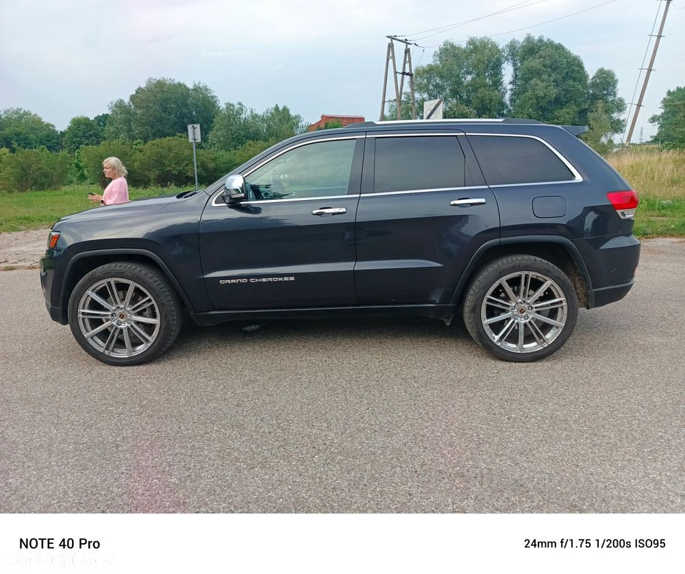 Jeep Grand Cherokee - 10