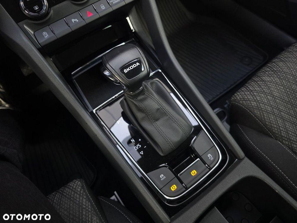 Skoda Karoq 1.5 TSI ACT Style DSG - 24