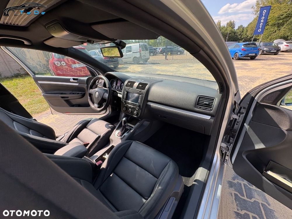 Volkswagen Golf R32 4Motion DSG - 16