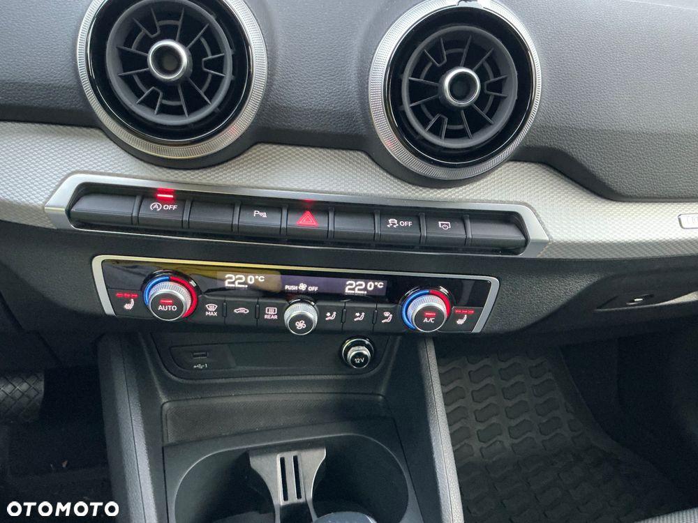 Audi Q2 35 TFSI S tronic - 25