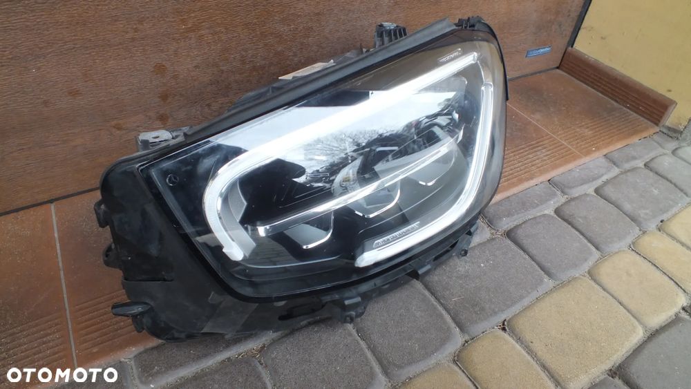 Lampa przednia lewa Mercedes W253 GLC Lift - 2