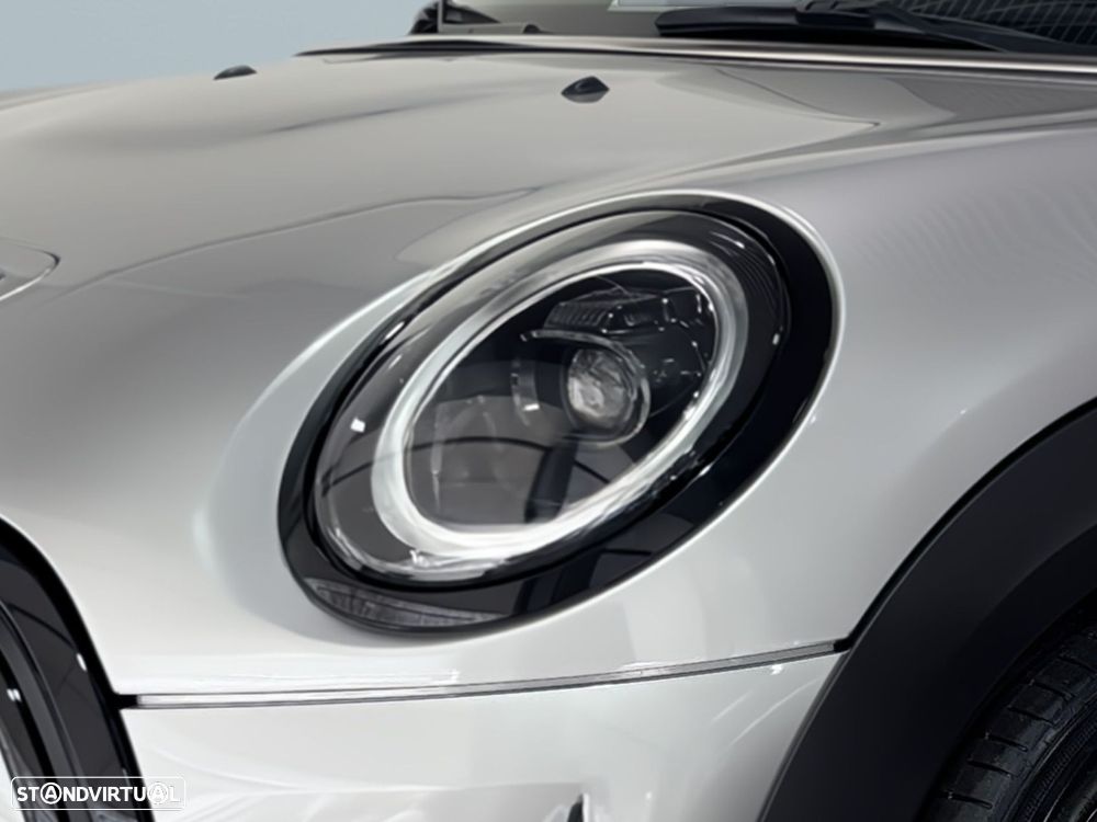 MINI 3 Portas Cooper SE Premium Classic - 9
