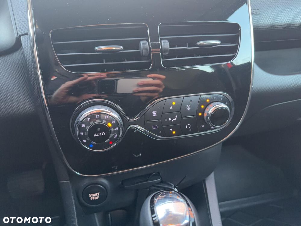 Renault Clio 1.2 TCe Techno Feel EDC - 10