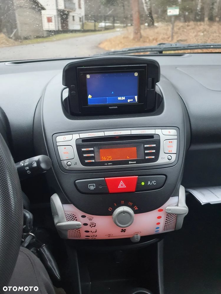 Toyota Aygo - 17