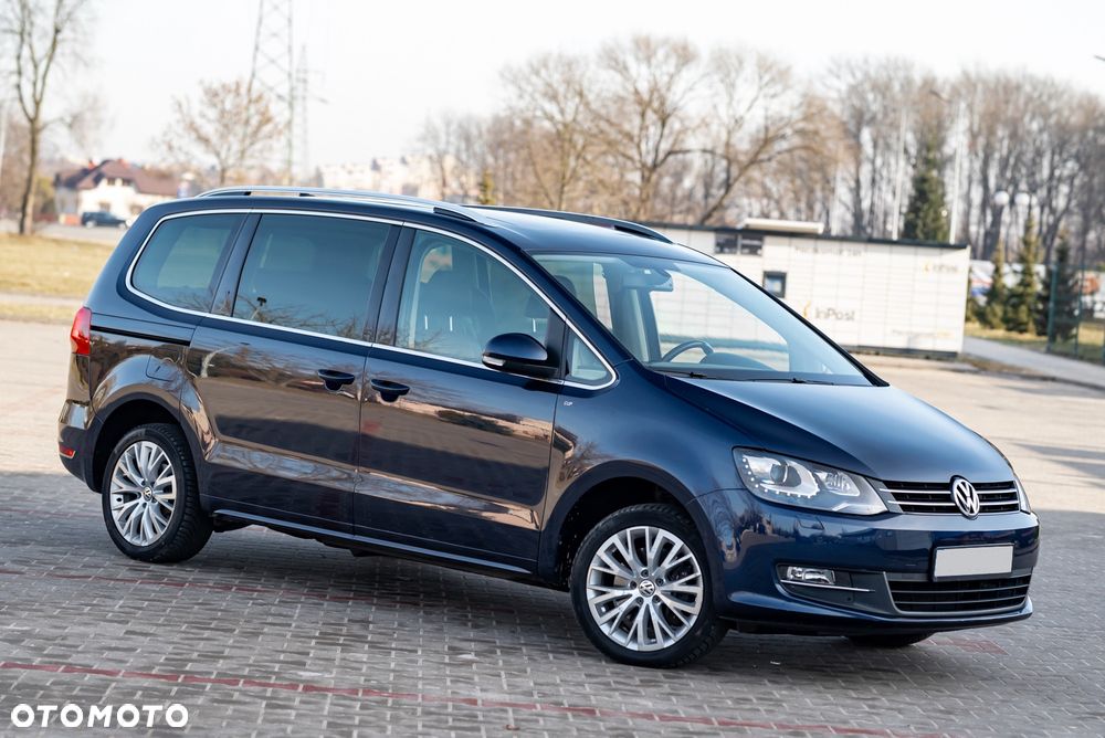 Volkswagen Sharan 2.0 TDI DSG Blue Motion Highline - 12