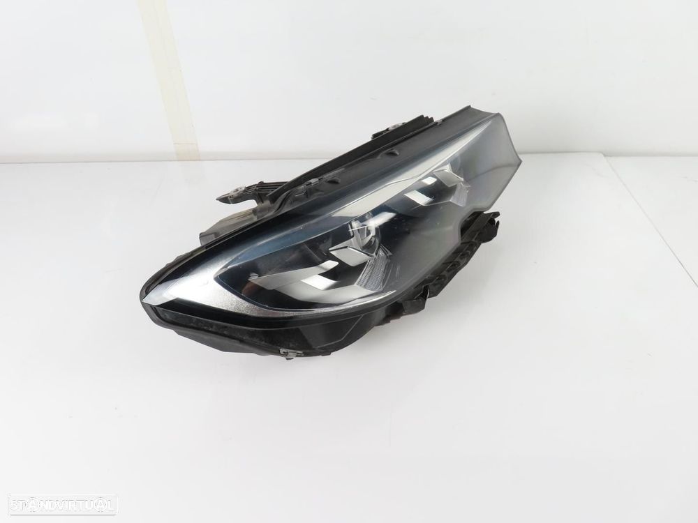 Farol LED 1ªFase Direito Usado / Original BMW 3 (G20)/BMW 3 Touring (G21) 631184... - 2