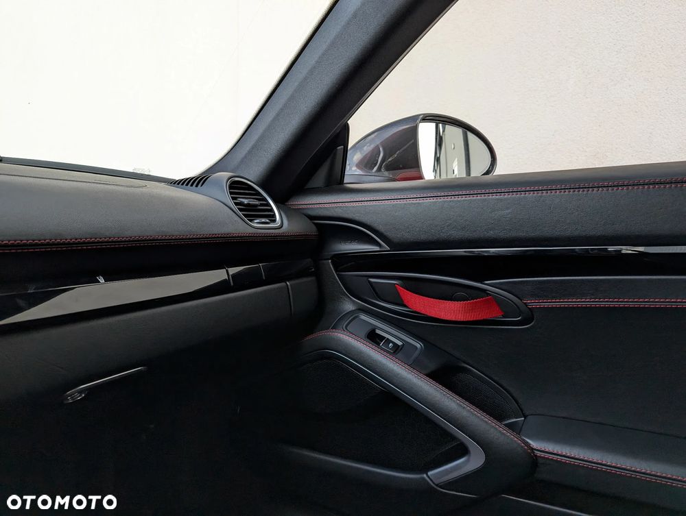 Porsche 718 Cayman T PDK - 19