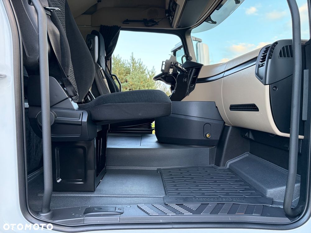 Mercedes-Benz Actros Standard BigSpace - 20