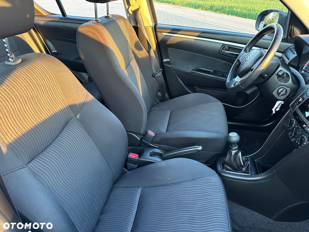 Suzuki Swift 1.2 4x4 Club - 19