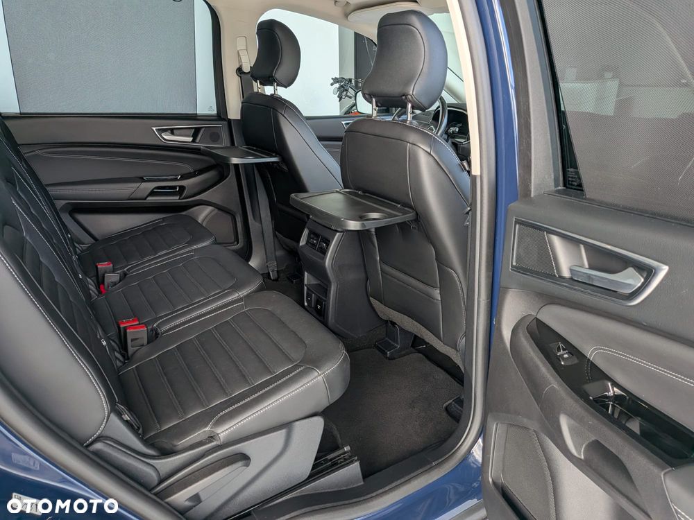 Ford Galaxy - 32