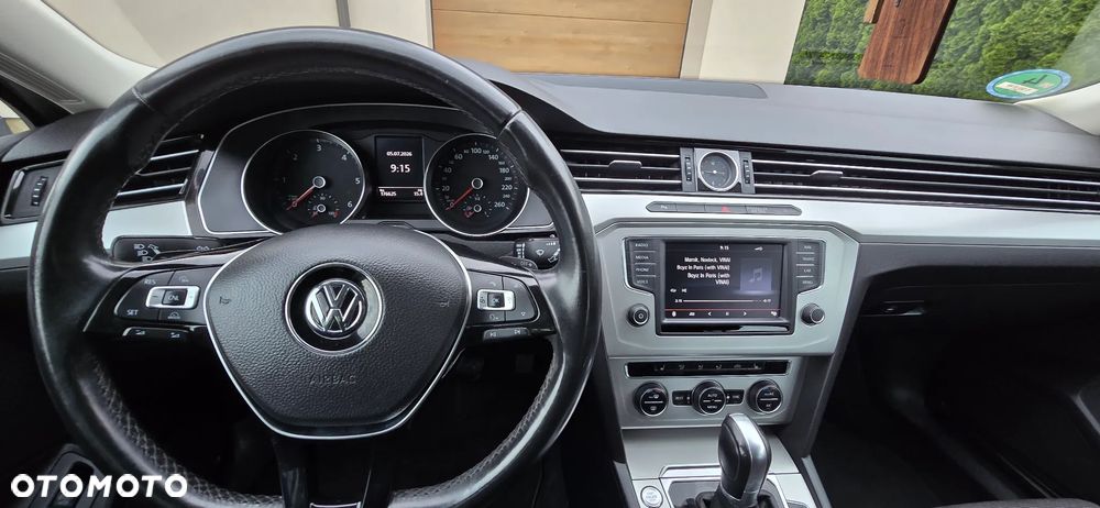 Volkswagen Passat 2.0 TDI BMT Comfortline DSG - 11