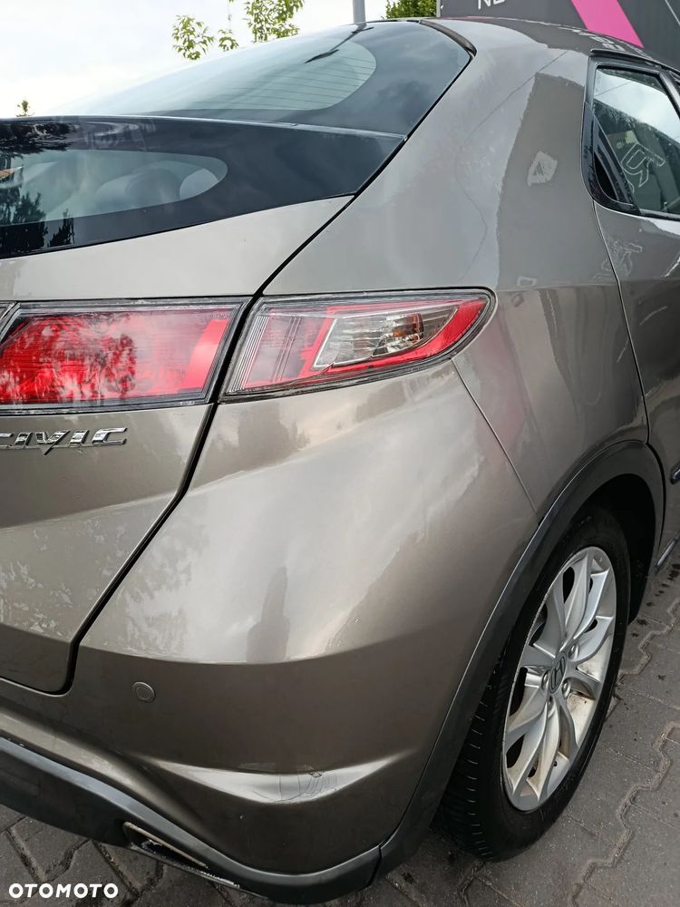 Honda Civic 1.8 Sport - 2