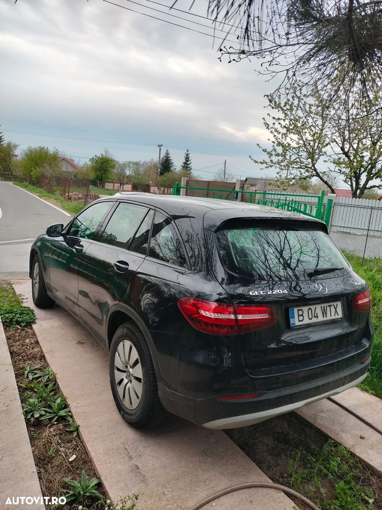 Mercedes-Benz GLC 220 d 4Matic 9G-TRONIC - 2