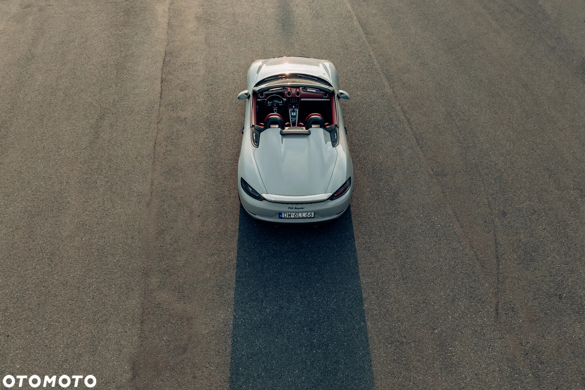 Porsche 718 Spyder - 23