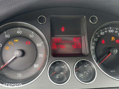 Volkswagen Passat - 9