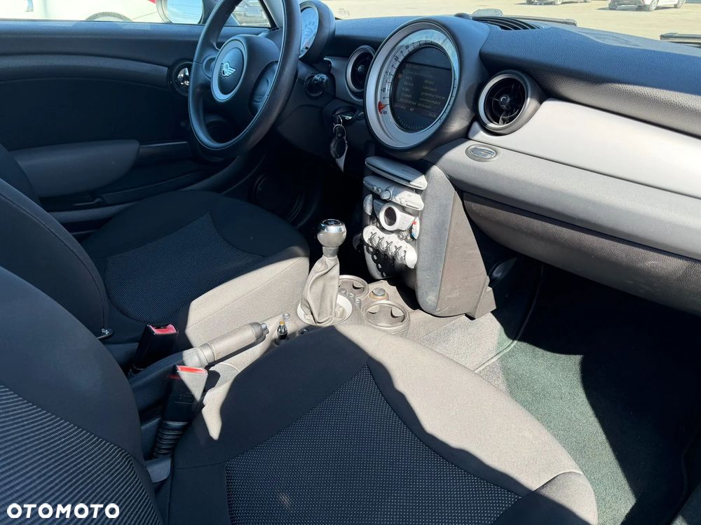 MINI ONE Standard - 14