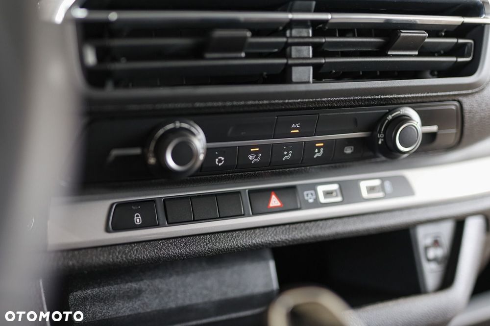 Toyota Proace Verso - 16