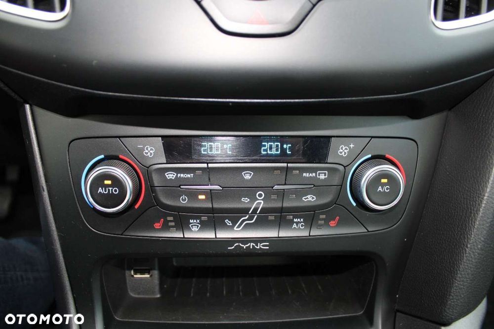 Ford Focus - 28