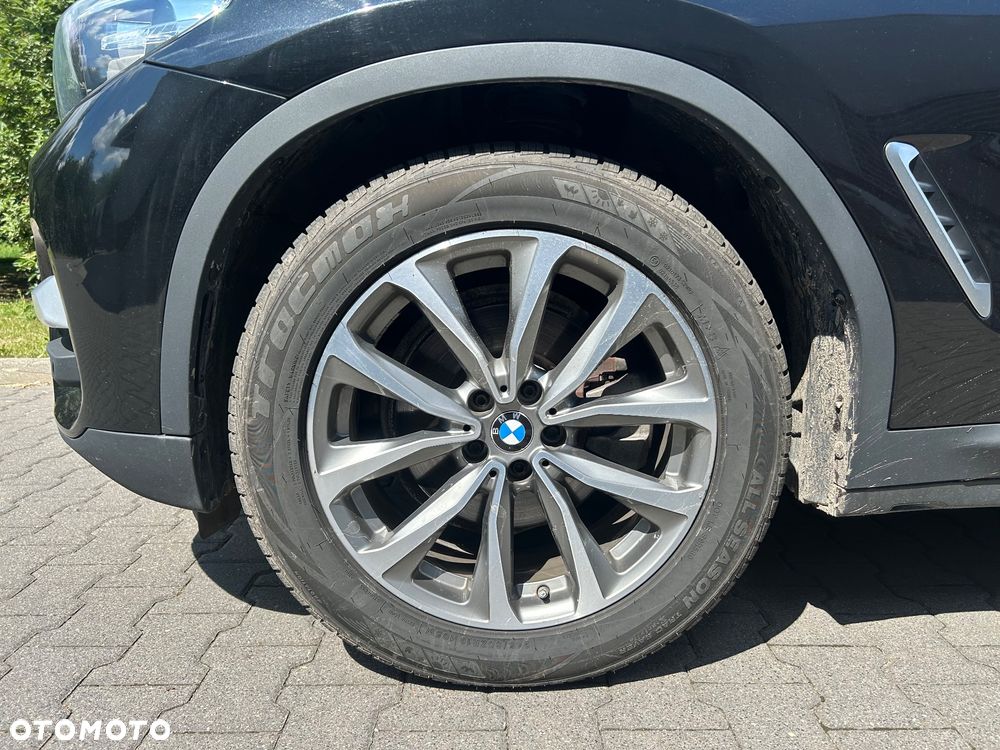 BMW X3 xDrive30i Luxury Line sport - 32