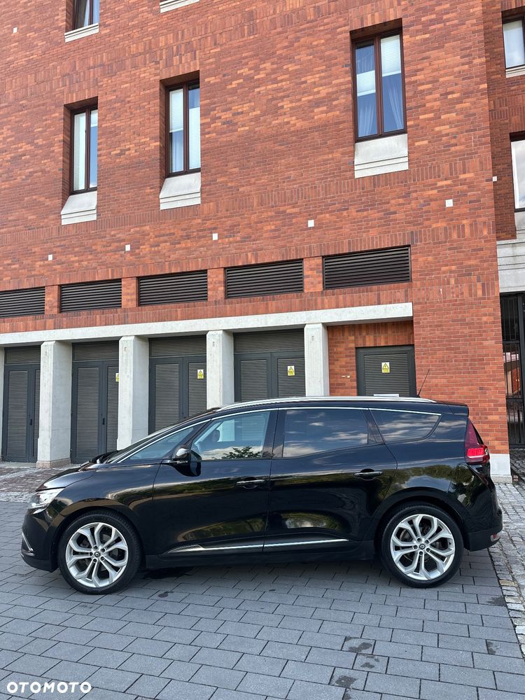 Renault Grand Scenic - 18