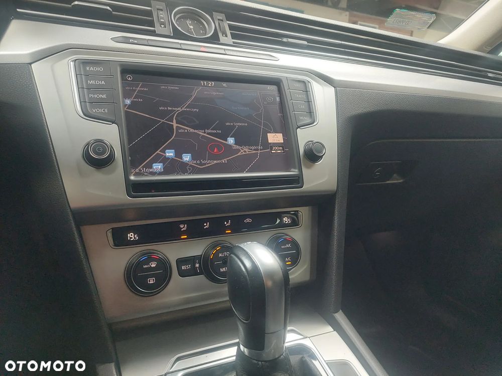 Volkswagen Passat 2.0 TDI BMT Comfortline DSG7 - 21