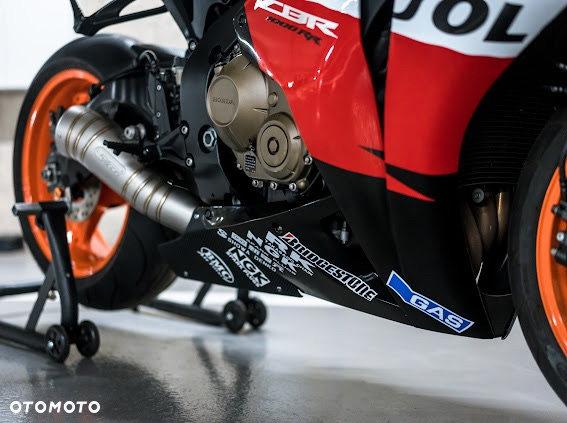 Honda CBR - 27