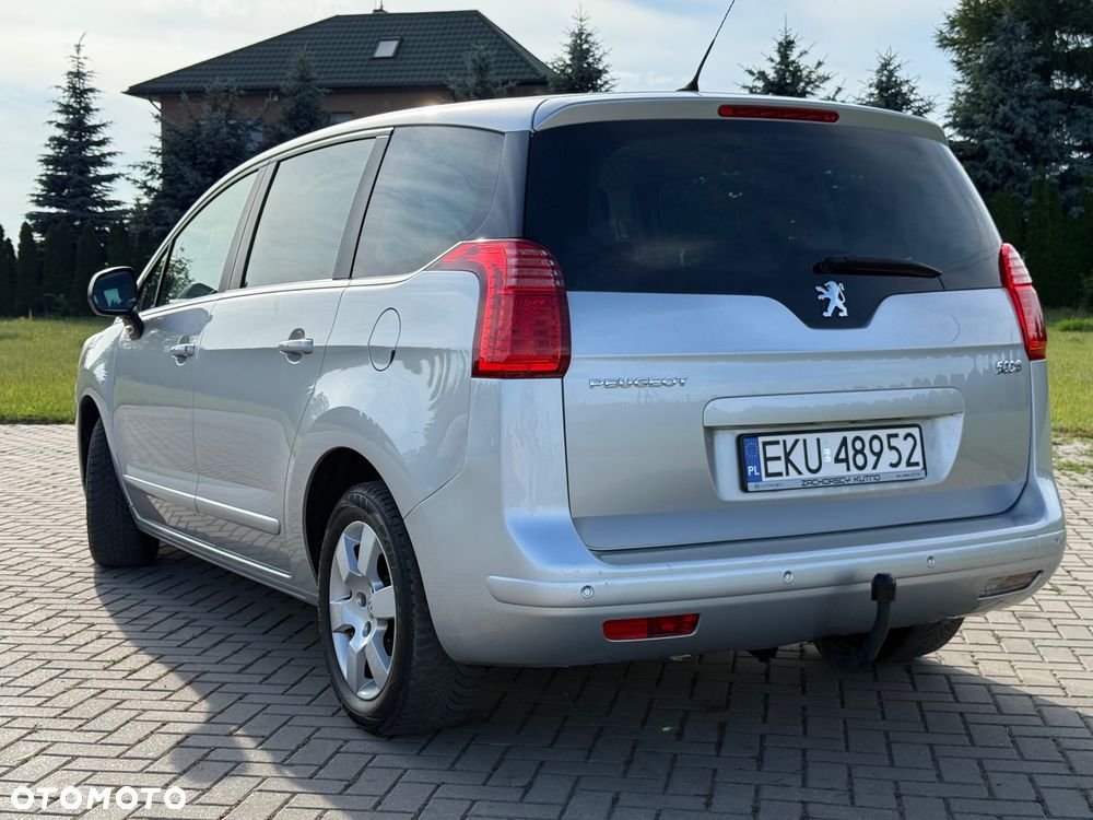 Peugeot 5008 - 9