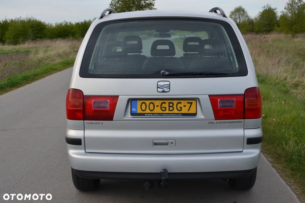 Seat Alhambra 2.0i Comfort - 16