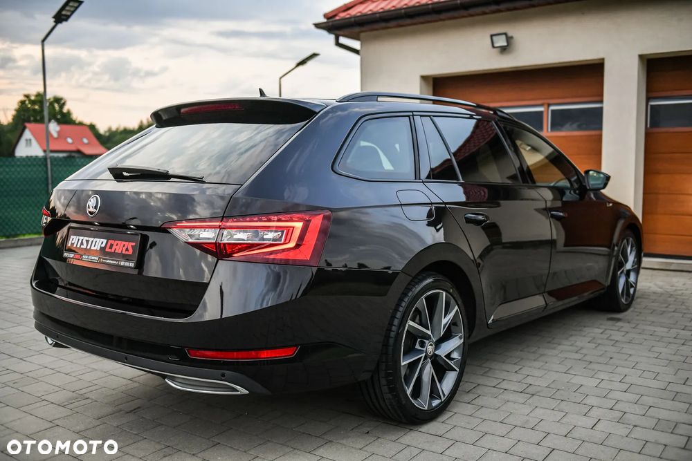 Skoda Superb 2.0 TDI 4x4 DSG SportLine - 19