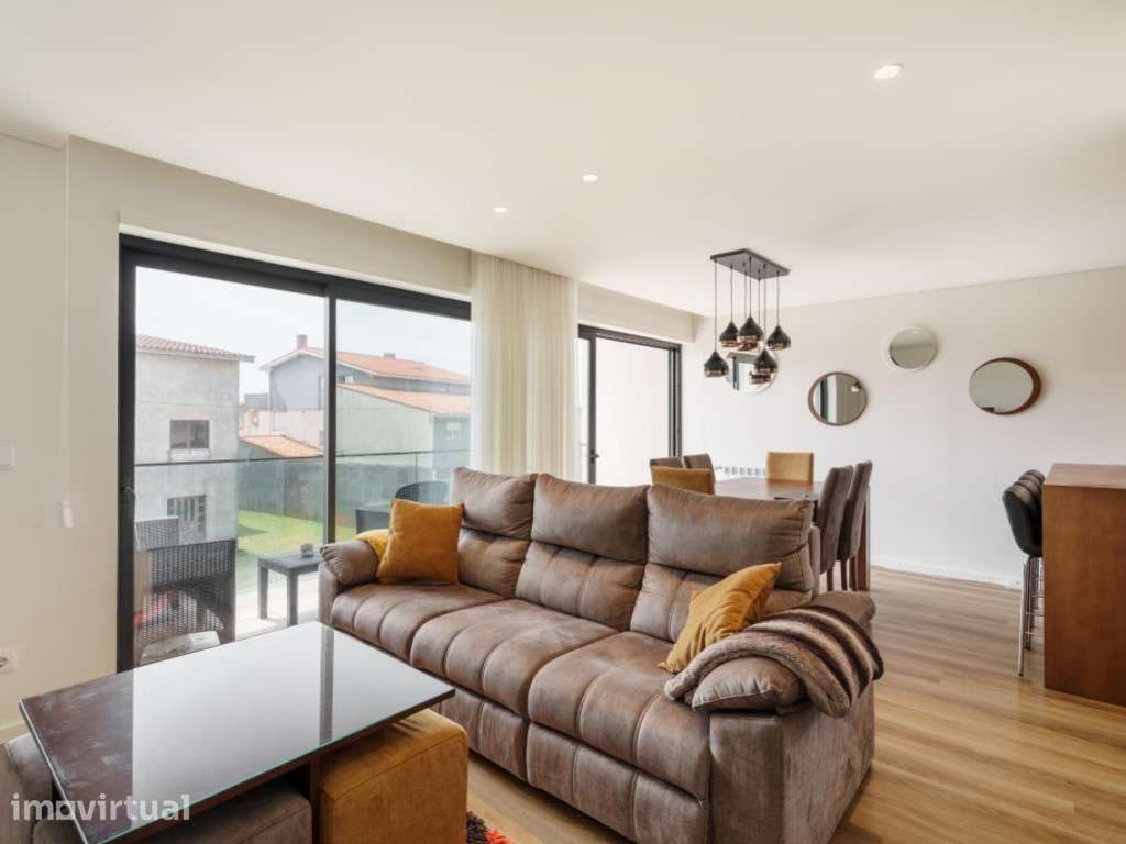 Apartamento T2 em condomínio fechado com piscina e vista mar - Grande imagem: 3/38