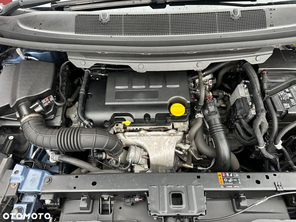 Opel Zafira - 23