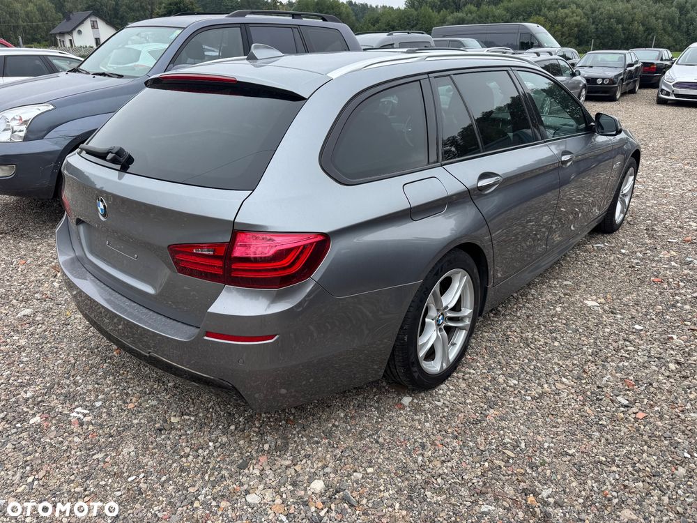 BMW Seria 5 530d Touring Sport-Aut - 4