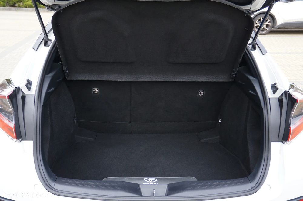 Toyota C-HR Team Deutschland - 17