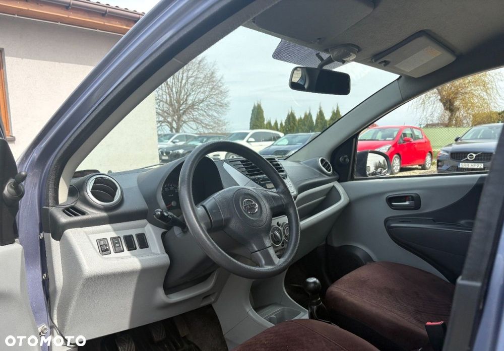 Nissan Pixo - 14