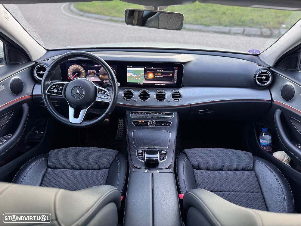Mercedes-Benz E 300 de Avantgarde 4Matic - 6