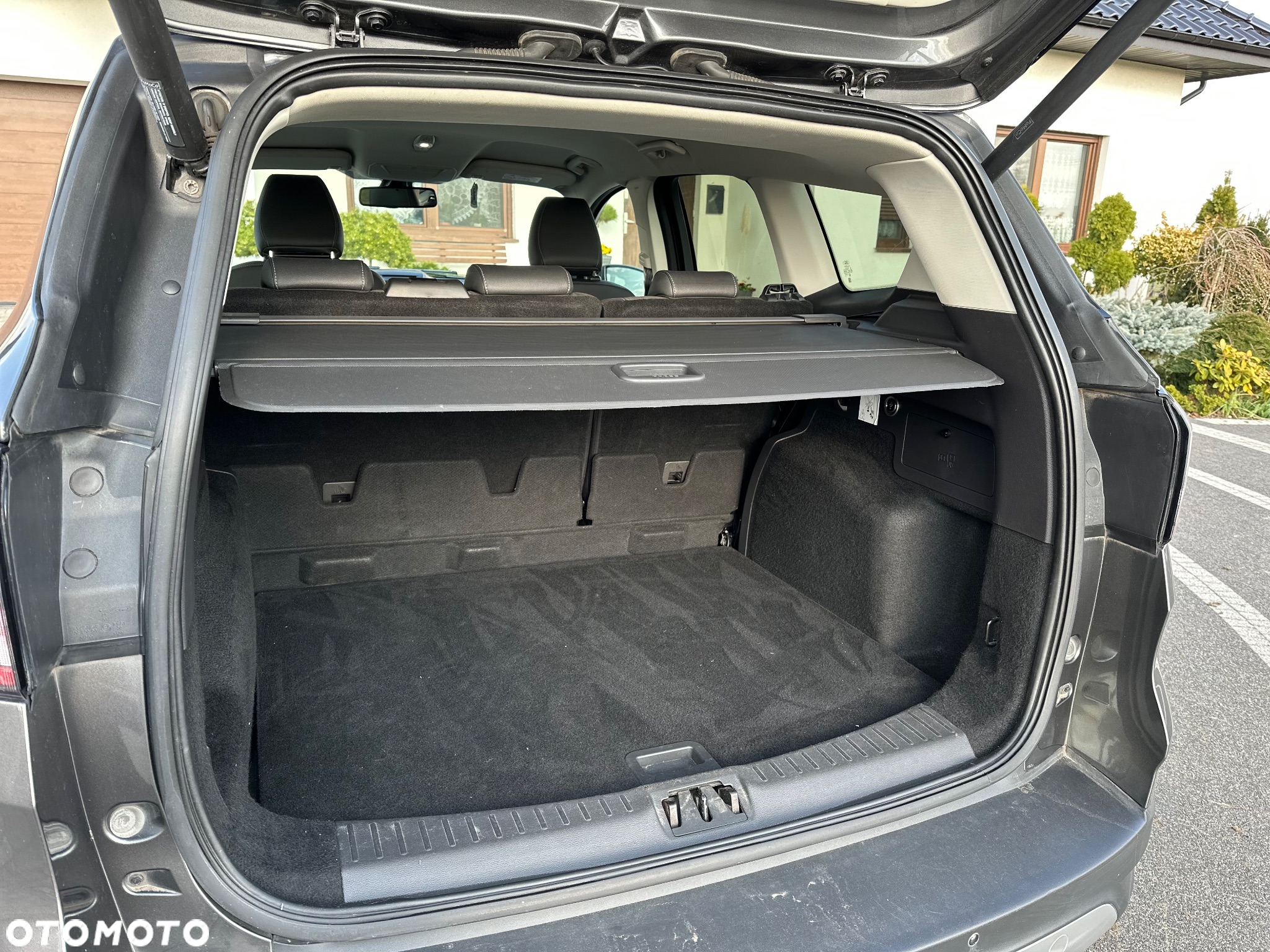 Ford Kuga - 18