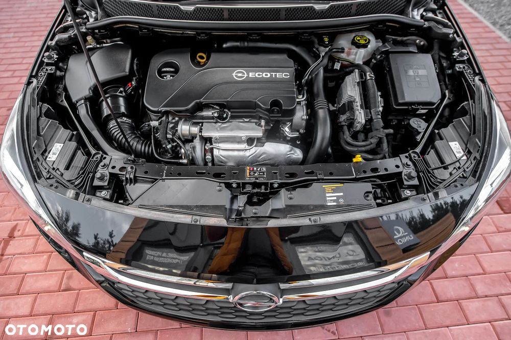 Opel Astra V 1.4 T Dynamic S&S - 14